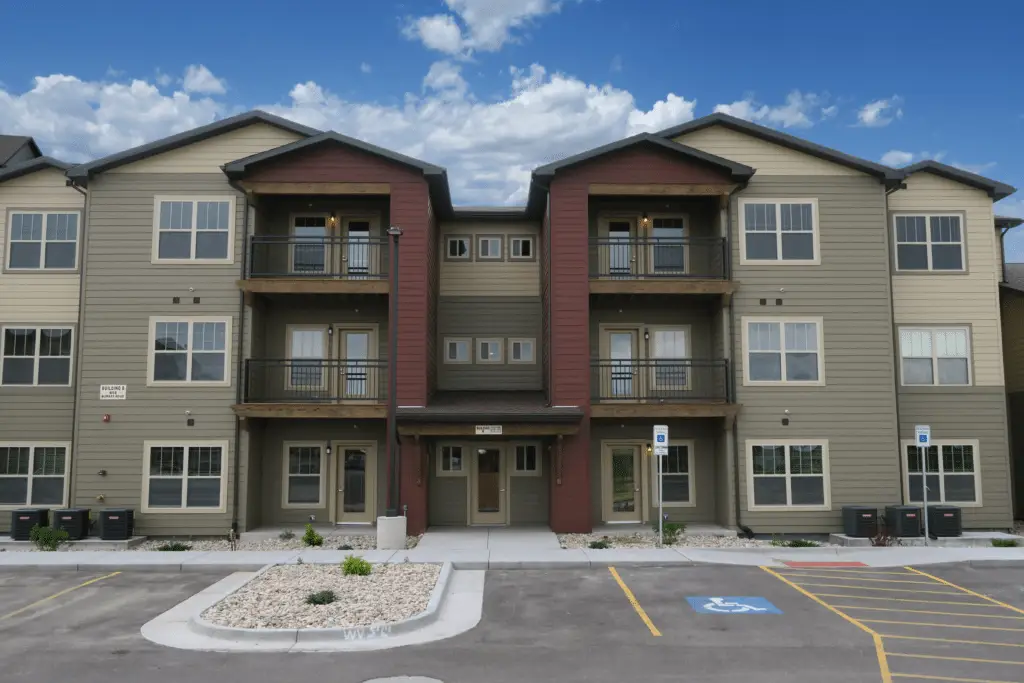 Exterior Image of Capital Court Apartments.